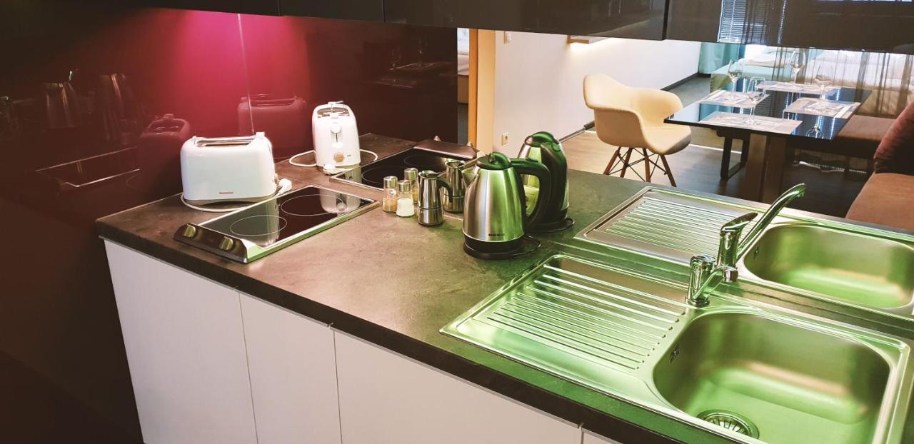 Orion Apartman Sárvár Exteriör bild