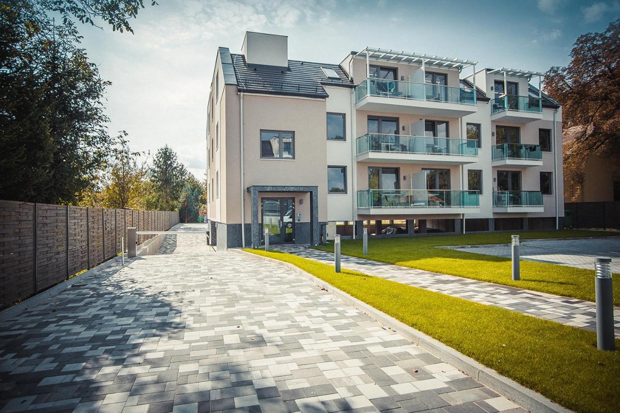 Orion Apartman Sárvár Exteriör bild